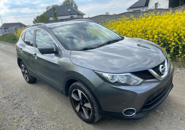 Nissan Qashqai cena 39900 przebieg: 110011, rok produkcji 2016 z Ostrów Mazowiecka małe 232